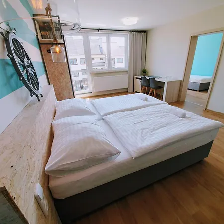 Petrov, Batuv Kanal Homestay *