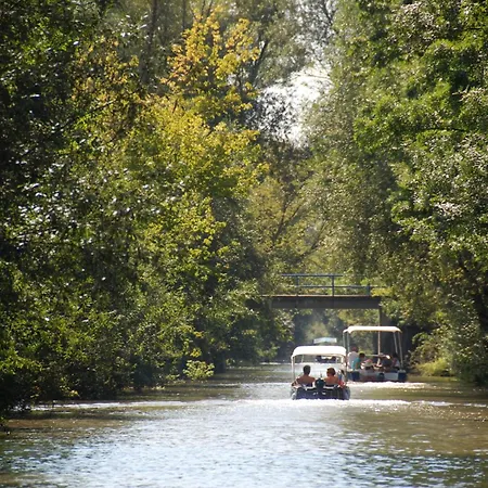 Petrov, Batuv Kanal * Petrov