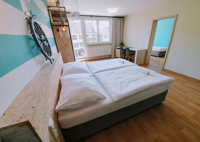 Petrov, Baťův Kanál Habitación en casa particular *