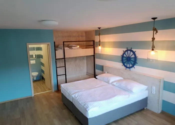 Habitación en casa particular Petrov, Baťův Kanál *
